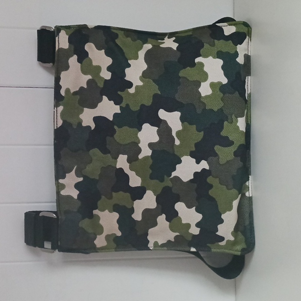 Prada Green Camo Canvas  Messenger Bag with Black Strap. - Picture 4 of 8